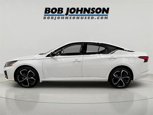 2024 Nissan Altima SR Intelligent AWD