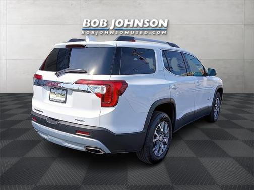 2023 GMC Acadia AWD SLT