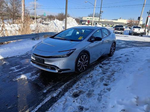 2024 Toyota Prius Prime XSE