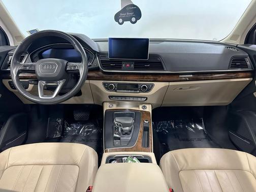 2018 Audi Q5 2.0T Premium Plus