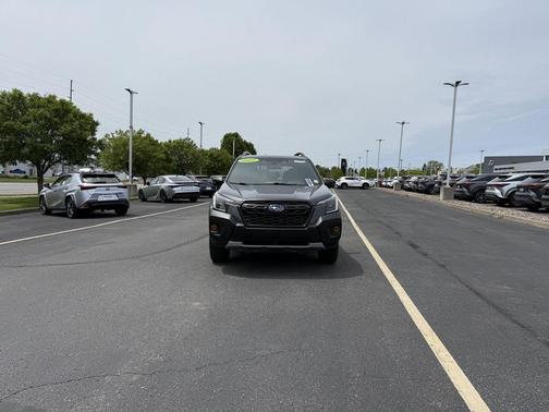 Magnetite Gray Metallic 2022 Subaru Forester Wilderness