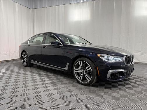 2016 BMW 750 i xDrive