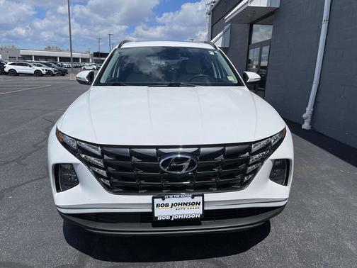 White Pearl 2024 Hyundai TUCSON SEL