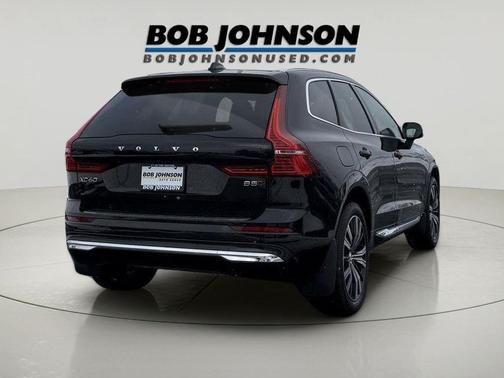 2022 Volvo XC60 B5 Inscription