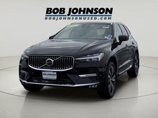 2022 Volvo XC60 B5 Inscription