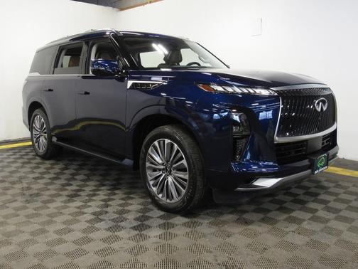 2025 INFINITI QX80 SENSORY AWD