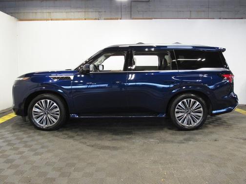 2025 INFINITI QX80 SENSORY AWD