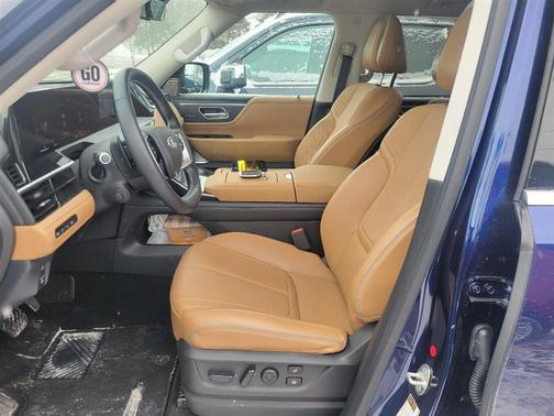 2025 INFINITI QX80 SENSORY AWD