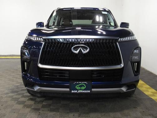 2025 INFINITI QX80 SENSORY AWD