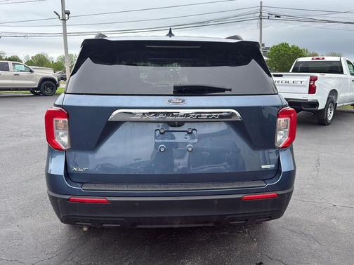Blue Metallic 2020 Ford Explorer XLT