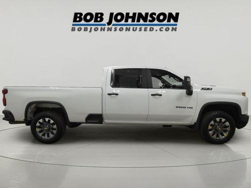 2024 Chevrolet Silverado 2500 Custom