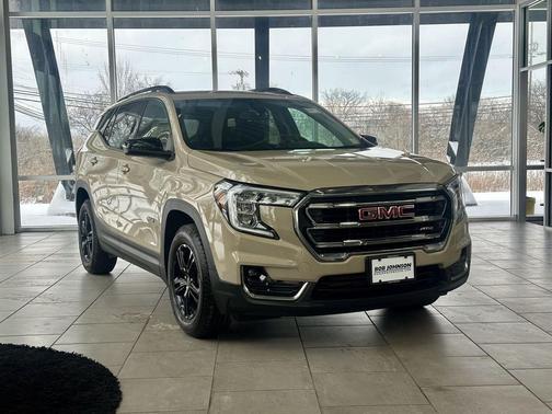 2023 GMC Terrain AWD AT4