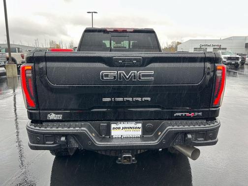 2024 GMC Sierra 2500 AT4