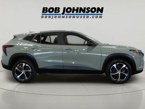 Cacti Green 2024 Chevrolet Trax FWD 1RS