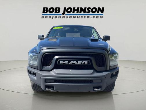 2019 RAM 1500 SLT