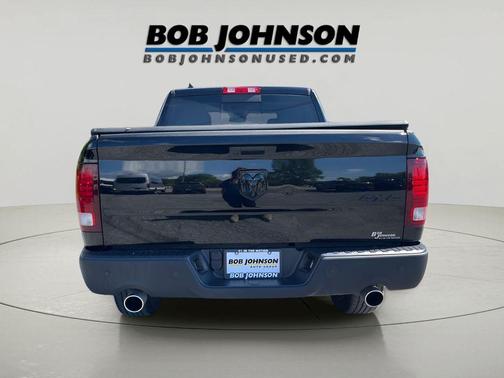 2019 RAM 1500 SLT
