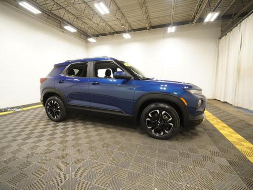 Pacific Blue Metallic 2021 Chevrolet Trailblazer LT