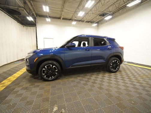 Pacific Blue Metallic 2021 Chevrolet Trailblazer LT