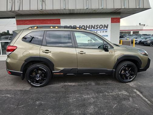 Autumn Green Metallic 2024 Subaru Forester Wilderness