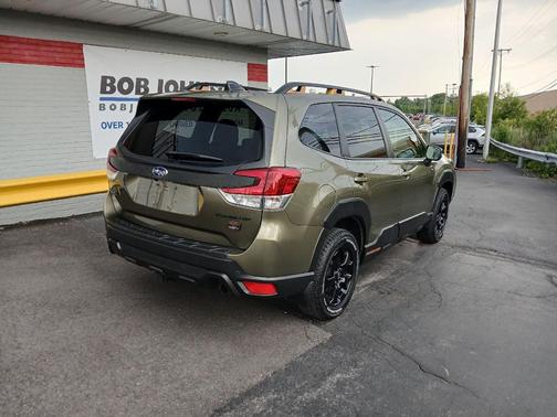 Autumn Green Metallic 2024 Subaru Forester Wilderness