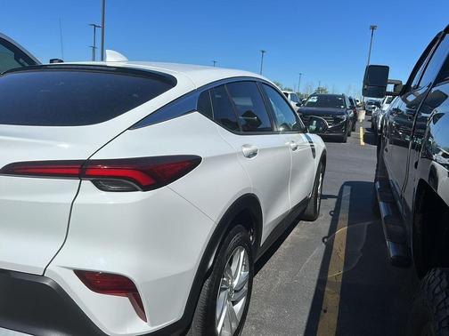 Summit White 2024 Buick Envista Preferred FWD