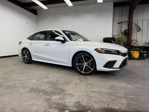 Platinum White Pearl 2024 Honda Civic Touring