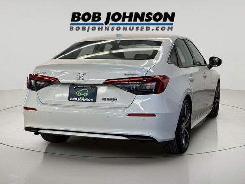 Platinum White Pearl 2024 Honda Civic Touring