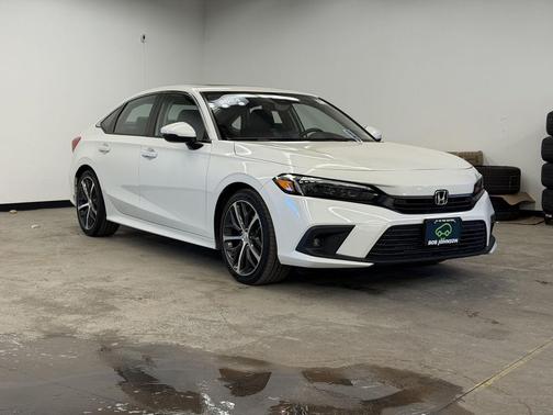 Platinum White Pearl 2024 Honda Civic Touring