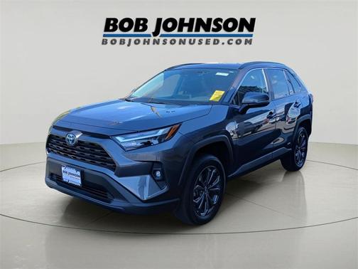 2022 Toyota RAV4 Hybrid XLE Premium
