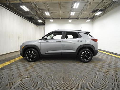 Sterling Gray Metallic 2023 Chevrolet Trailblazer LT
