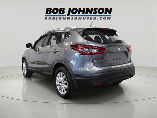 2022 Nissan Rogue Sport SV
