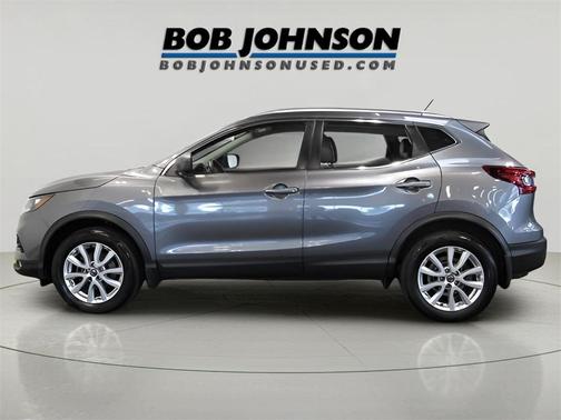 2022 Nissan Rogue Sport SV