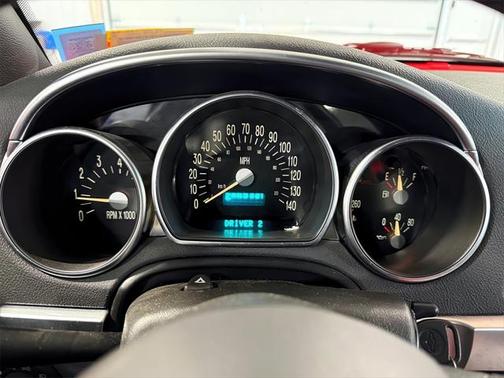 2005 Chevrolet SSR Base