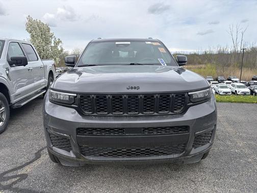 Baltic Gray Metallic Clearcoat 2024 Jeep Grand Cherokee L Limited