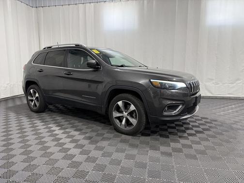 Granite Crystal Metallic Clearcoat 2019 Jeep Cherokee Limited