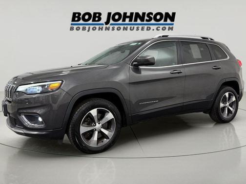 Granite Crystal Metallic Clearcoat 2019 Jeep Cherokee Limited