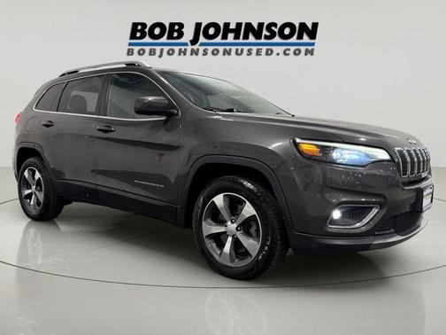 Granite Crystal Metallic Clearcoat 2019 Jeep Cherokee Limited