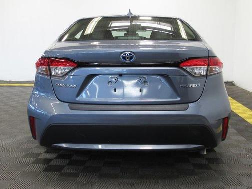 2022 Toyota Corolla Hybrid LE