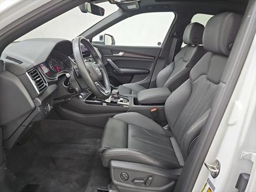 2022 Audi Q5 45 S line Premium