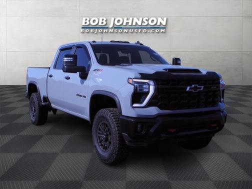 2025 Chevrolet Silverado 2500 4WD Crew Cab Standard Bed ZR2