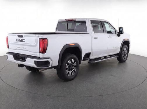 Summit White 2024 GMC Sierra 2500 Denali