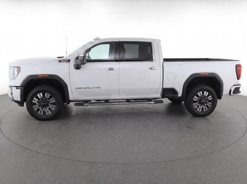 Summit White 2024 GMC Sierra 2500 Denali