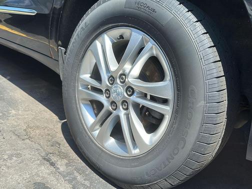 Ebony Twilight Metallic 2019 Buick Enclave Essence