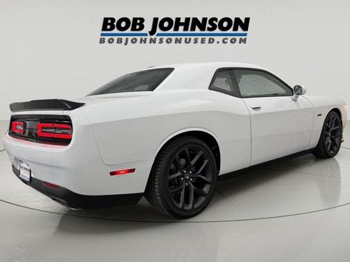 White Knuckle Clearcoat 2023 Dodge Challenger R/T