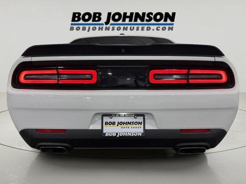 White Knuckle Clearcoat 2023 Dodge Challenger R/T