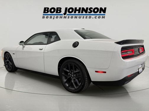 White Knuckle Clearcoat 2023 Dodge Challenger R/T