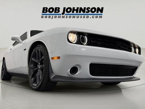 White Knuckle Clearcoat 2023 Dodge Challenger R/T