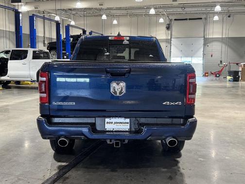 Patriot Blue Pearlcoat 2022 RAM 1500 Laramie