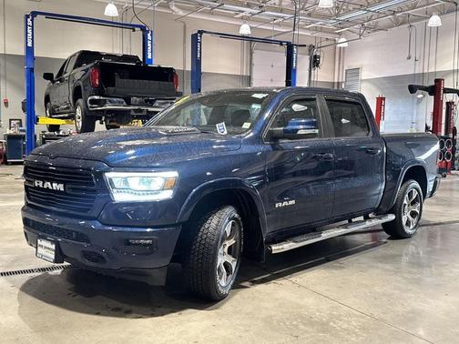 Patriot Blue Pearlcoat 2022 RAM 1500 Laramie