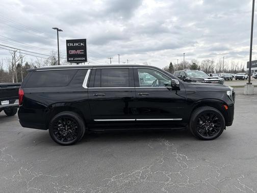 2024 GMC Yukon XL SLT
